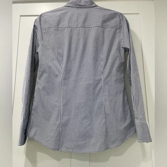 J. Crew Button Down Shirt Size S - Picture 2 of 3